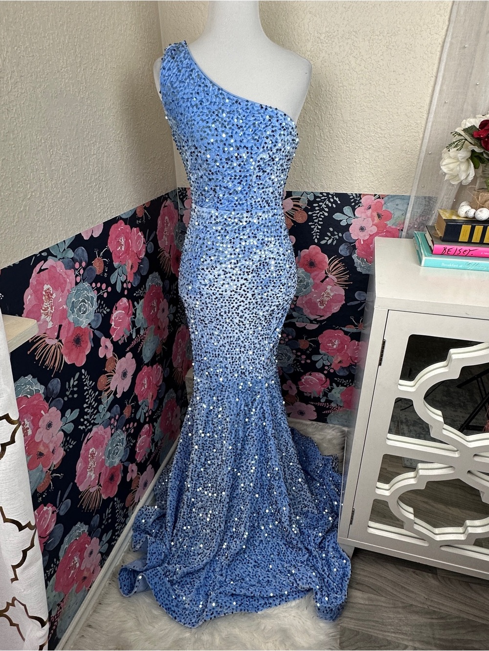 Faeriesty Ice Blue Sequin Stretch Velvet Mermaid One Shoulder Formal Dress XS